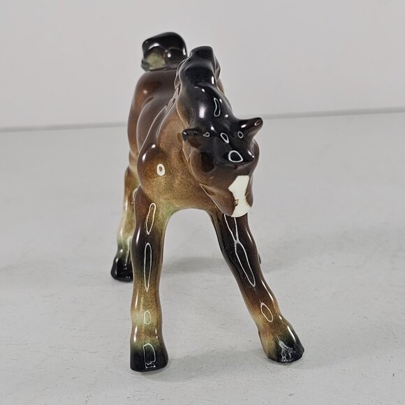 Vintage Ceramic Foal Figurine Bay Brown Baby Horse *Repaired Tail* - Picture 3 of 9